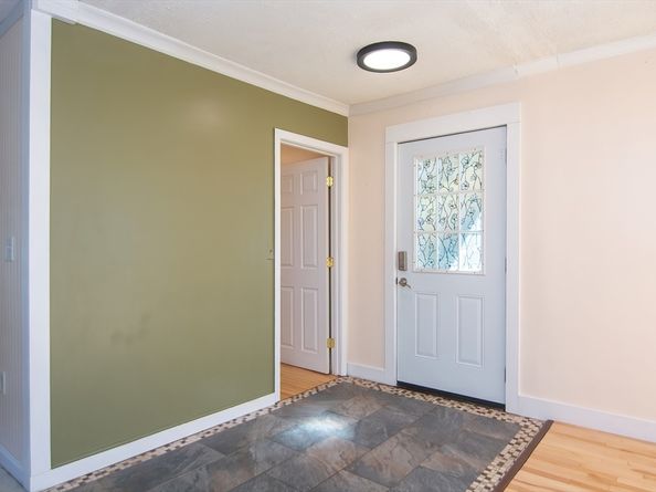 13 Center St, Woburn MA 01801