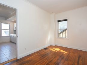 13 Center St, Woburn MA 01801