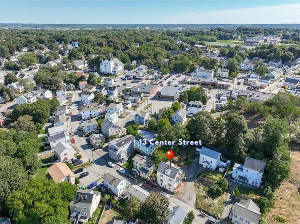 13 Center St, Woburn MA 01801