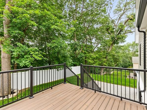14 Grant Rd, Winchester MA 01890