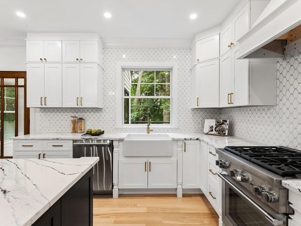 14 Grant Rd, Winchester MA 01890