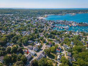 34 Mount Pleasant St, Rockport MA 01966