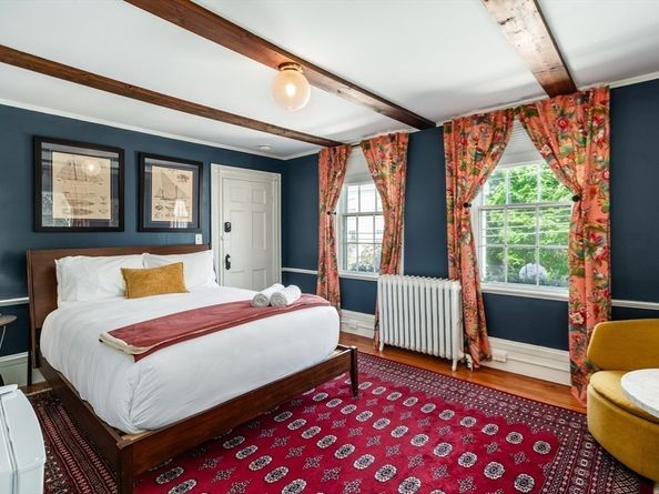 34 Mount Pleasant St, Rockport MA 01966