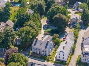 34 Mount Pleasant St, Rockport MA 01966