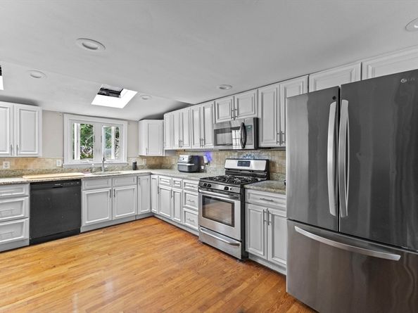 59 Summer Ave, Stoughton MA 02072
