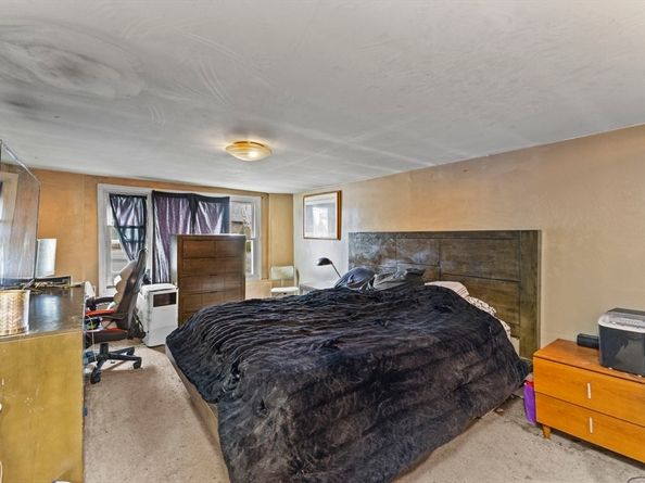 59 Summer Ave, Stoughton MA 02072