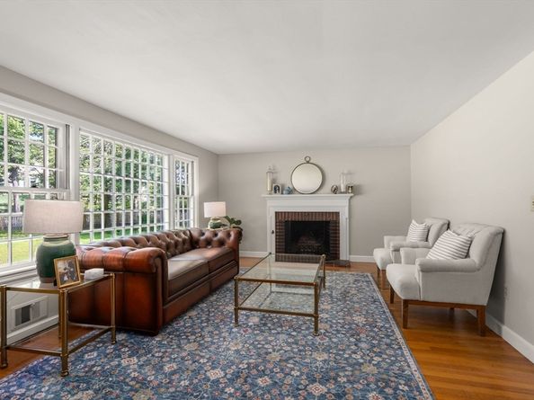 4 Willard Grant Rd, Sudbury MA 01776