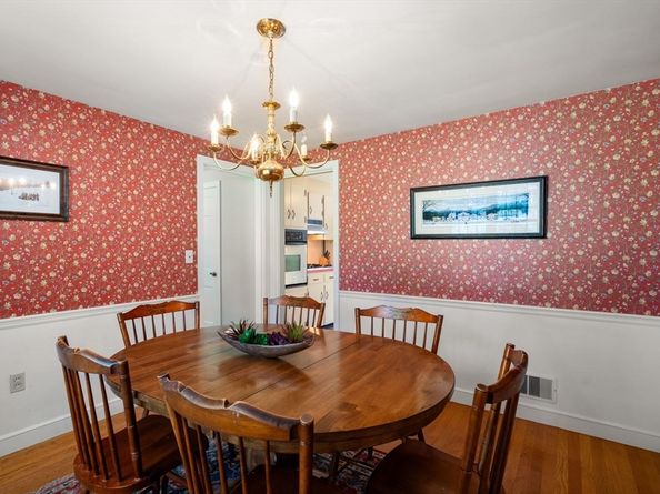 4 Willard Grant Rd, Sudbury MA 01776