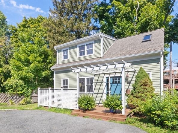 114 Wrentham St 2, Boston MA 02124