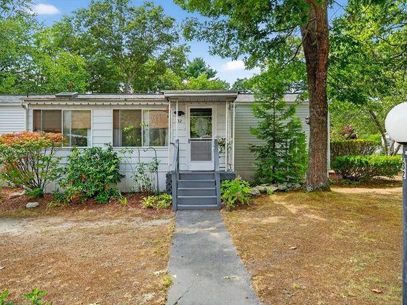 32 Windswept Rd, Wareham MA 02576