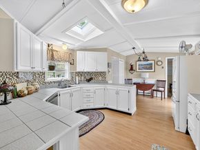 32 Windswept Rd, Wareham MA 02576