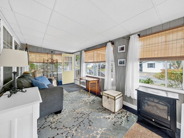 32 Windswept Rd, Wareham MA 02576
