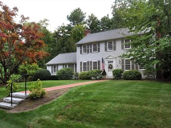 106 Evergreen St