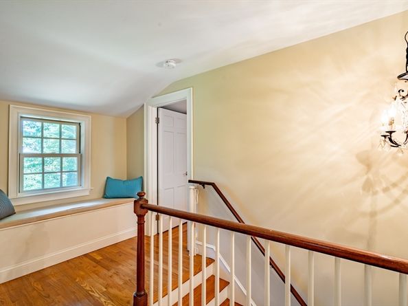 96 Conant, Weston MA 02493