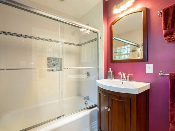 96 Conant, Weston MA 02493