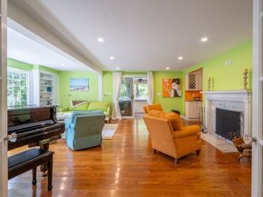 96 Conant, Weston MA 02493
