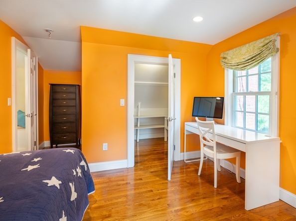 96 Conant, Weston MA 02493