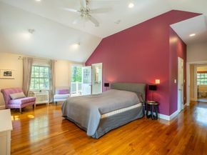 96 Conant, Weston MA 02493