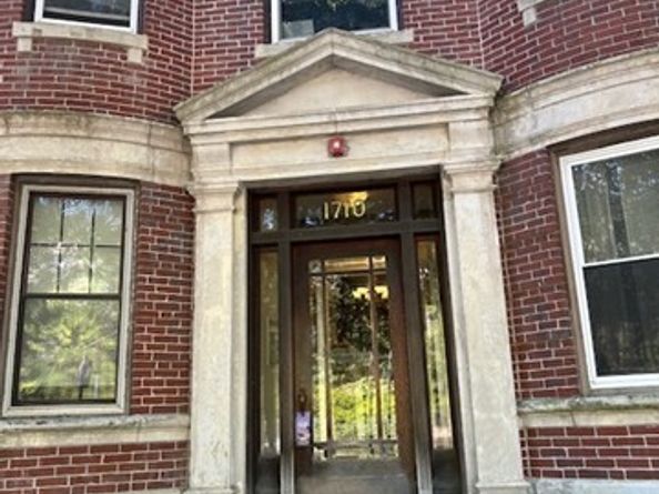 1710 Commonwealth Ave. 3, Boston MA 02135