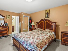 12 West Avenue B, Webster MA 01570