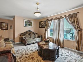 12 West Avenue B, Webster MA 01570