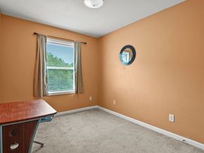 12 West Avenue B, Webster MA 01570