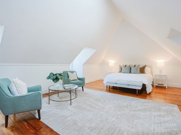 33 Birch Hill Rd, Newton MA 02465