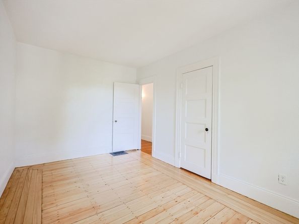 33 Birch Hill Rd, Newton MA 02465