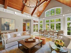 70 Old Farm Rd, Wellesley MA 02481