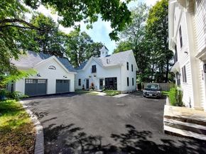 302 Elliot St. Carriage House N 3, Newton MA 02464