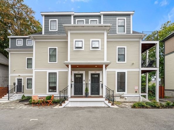 108-R Mount Pleasant Ave. 108R, Boston MA 02119