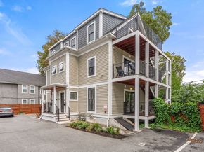 108-R Mount Pleasant Ave. 108R, Boston MA 02119