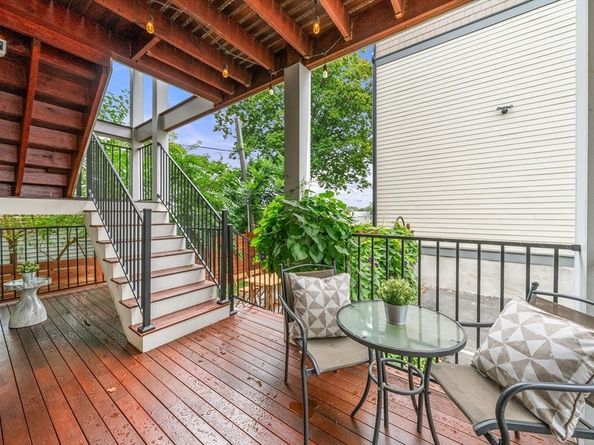 108-R Mount Pleasant Ave. 108R, Boston MA 02119