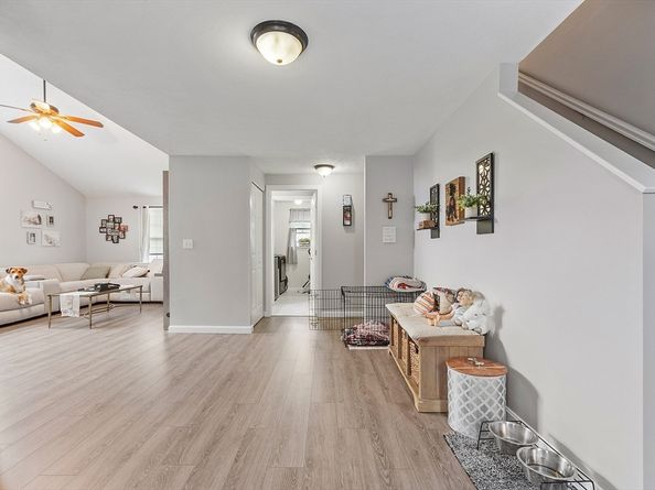 103 Brierwood Drive, Fitchburg MA 01420