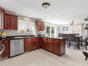 103 Brierwood Drive, Fitchburg MA 01420