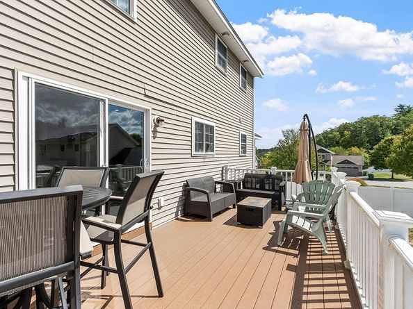 103 Brierwood Drive, Fitchburg MA 01420