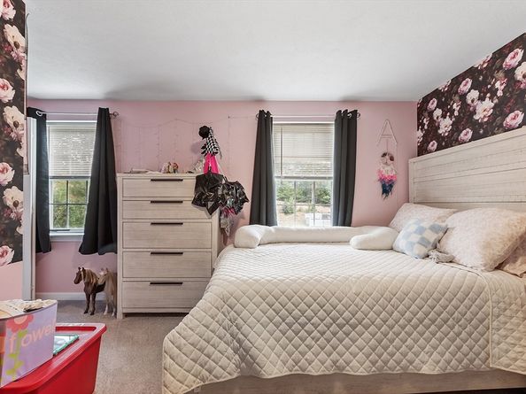 103 Brierwood Drive, Fitchburg MA 01420
