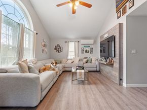 103 Brierwood Drive, Fitchburg MA 01420