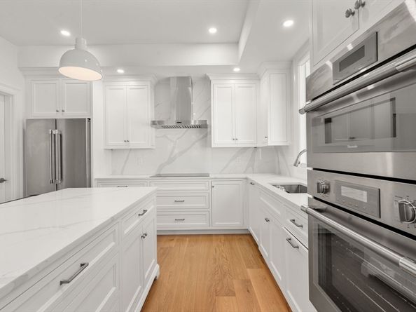 400 Hunnewell St 103, Needham MA 02494