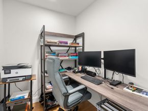 400 Hunnewell St 103, Needham MA 02494