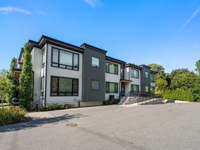 400 Hunnewell St 103, Needham MA 02494