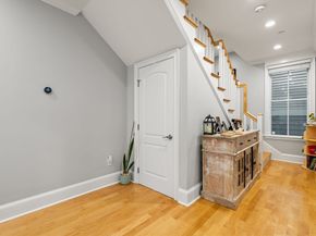 893 E 2nd St 9, Boston MA 02127