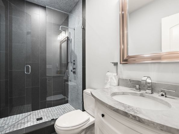 893 E 2nd St 9, Boston MA 02127