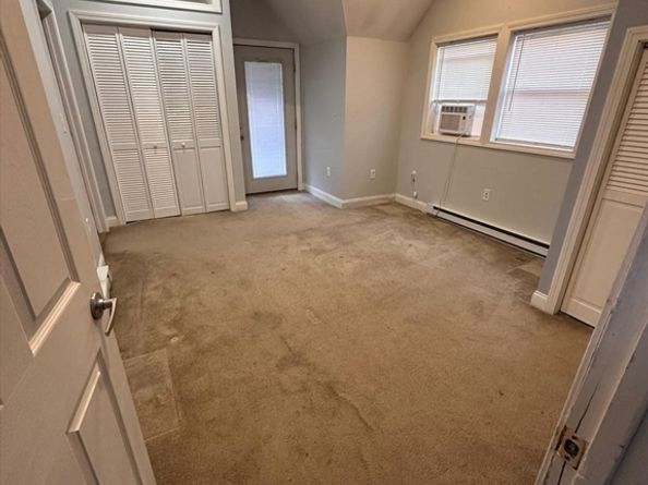 1295 Millbury St B, Worcester MA 01607