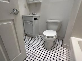 1295 Millbury St B, Worcester MA 01607