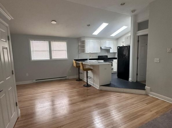 1295 Millbury St B, Worcester MA 01607