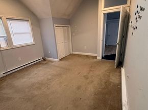 1295 Millbury St B, Worcester MA 01607