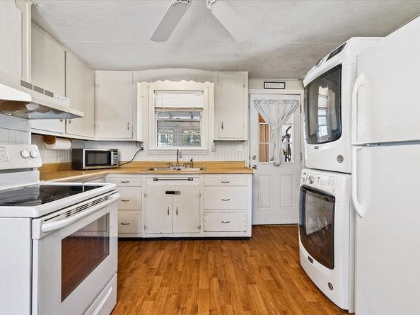 22 Donnelly Rd, Spencer MA 01562