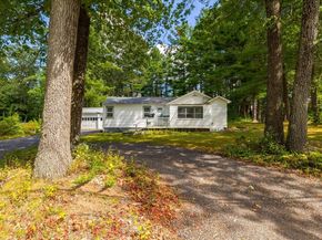 22 Donnelly Rd, Spencer MA 01562