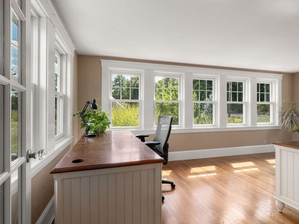 19 Main Street, Dover MA 02030